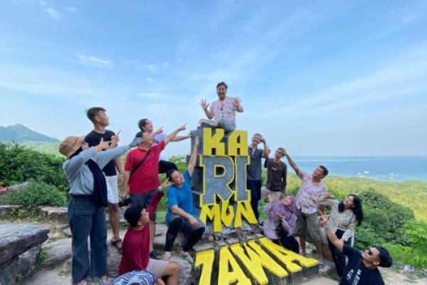 paket 2 hari 1 malam siginjai pp